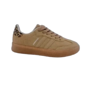 erasebg transformed 2025 10 01t165309.639