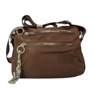 erasebg transformed 2025 11 06t131309.842