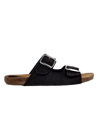 erasebg transformed 2025 11 07t162448.888